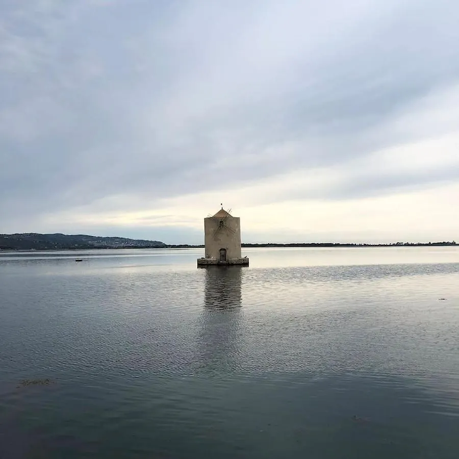 Casamare. Orbetello Centro Storico. Apartment 0*,